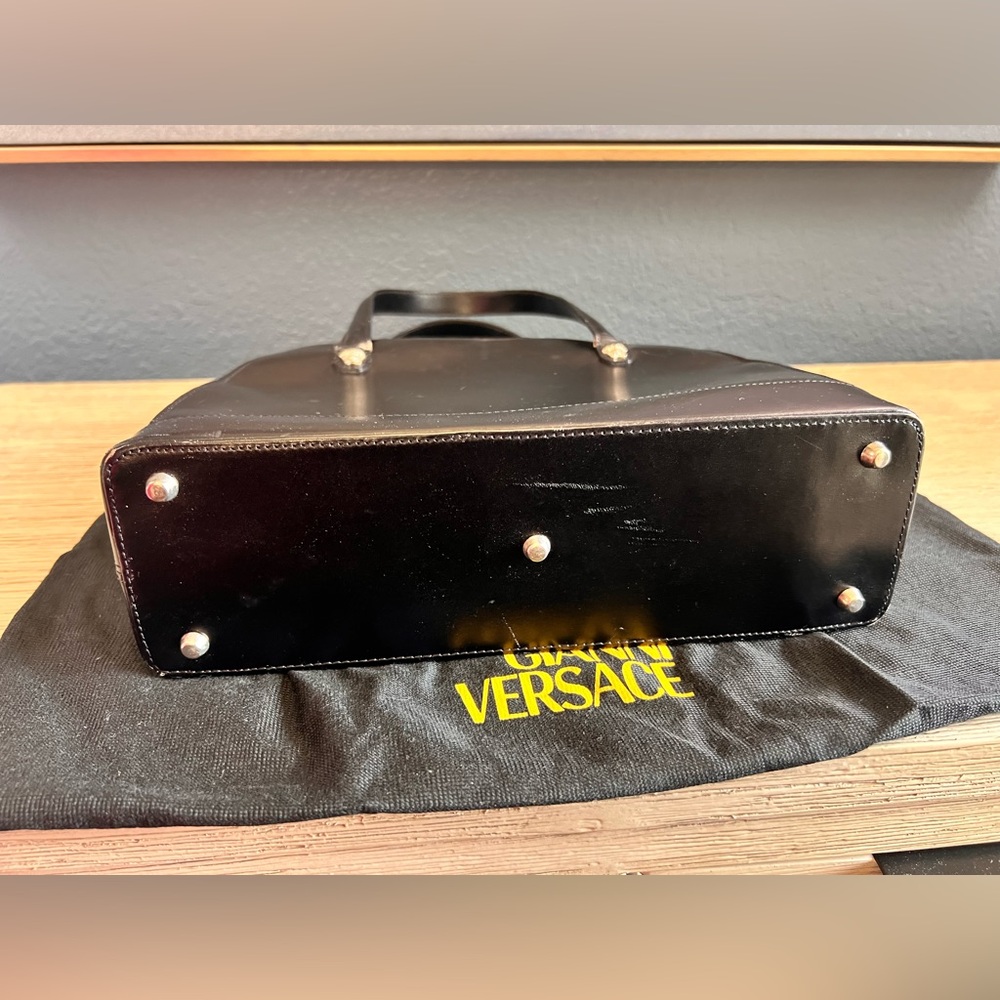 Vintage Versace Black Leather Handbag - Picture 8 of 15